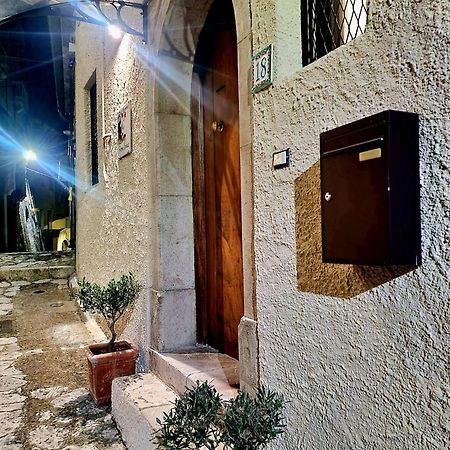 Casa Vacanze Donna Erminia Villa Calitri Kültér fotó